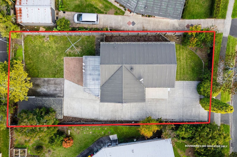 16 Caernarvon Street, Dinsdale, Hamilton - Carousel 23