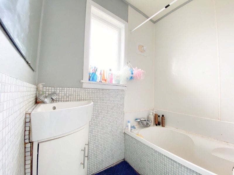 44 Hayr Road, Three Kings, Auckland - Carousel 10