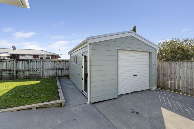 7C Fairview Place, Westown, New Plymouth - Carousel 14
