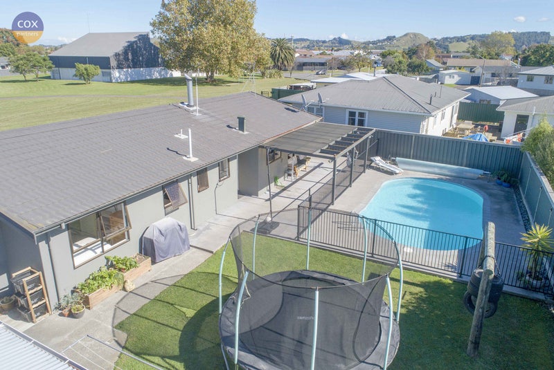 8 Ryan Crescent, Greenmeadows, Napier - Carousel 1
