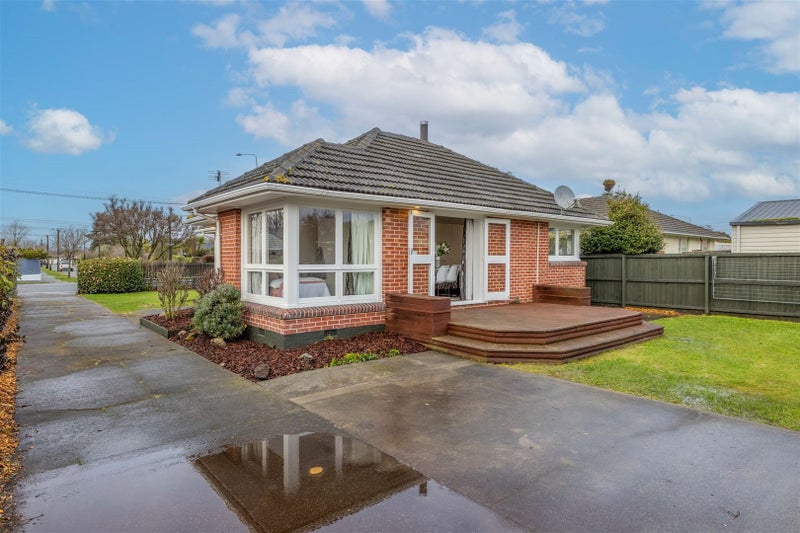 11 Farrington Avenue, Bishopdale, Christchurch - Carousel 2