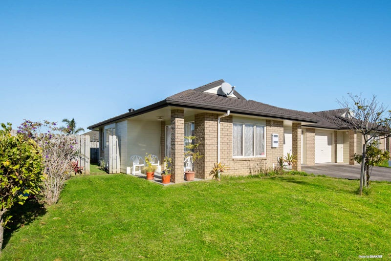 5 Ceasar Place, Favona, Auckland - Carousel 1