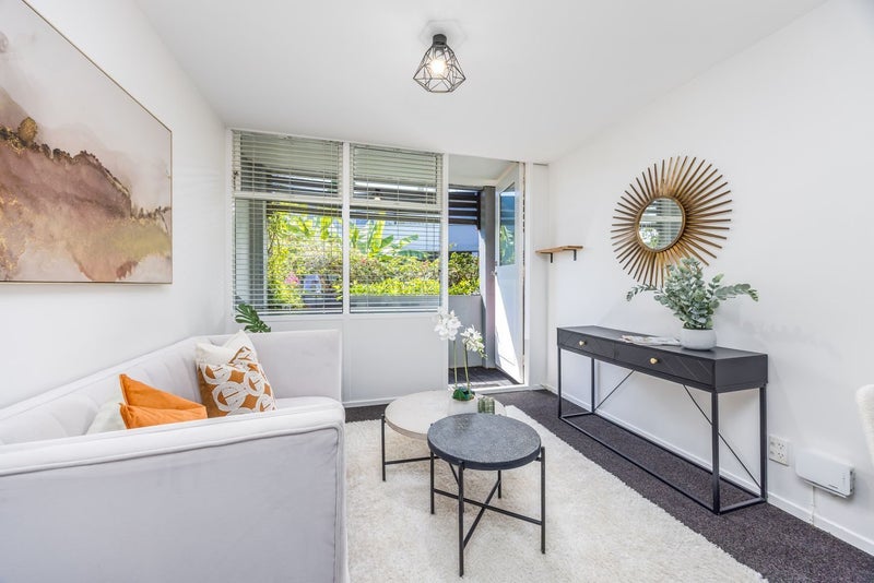 3/9 Don Croot Street, Western Springs, Auckland - Carousel 2