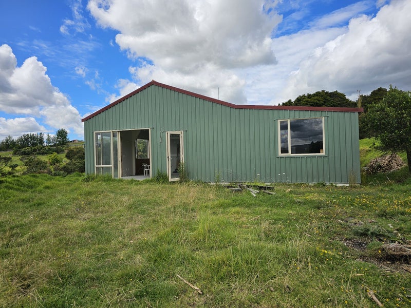 23 Tawa Avenue, Kaiwaka - Carousel 1