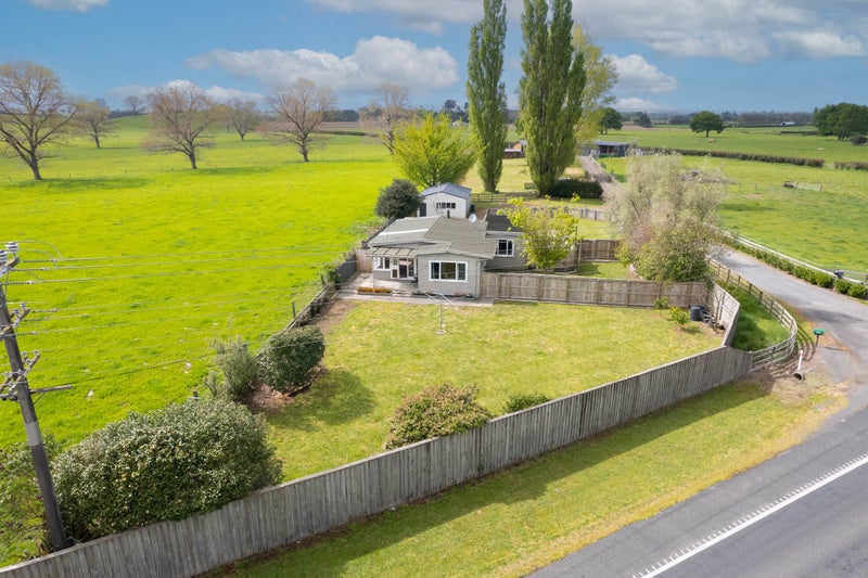 792 State Highway 27, Tirau - Carousel 2