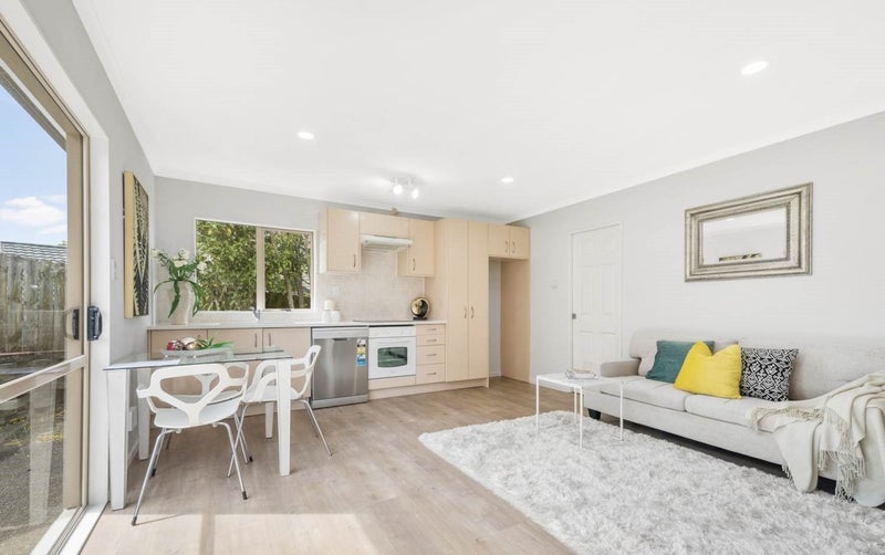 12 Mackwell Road, Fairview Heights, Auckland - Carousel 2