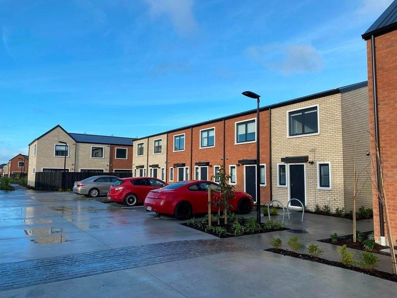 9/137 Hall Avenue, Favona, Auckland - Carousel 2