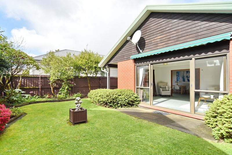 5A Gordon Avenue, St Albans, Christchurch - Carousel 1
