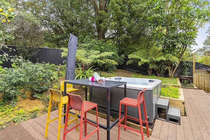 37 Rewa Road, Maraetai, Auckland - Carousel 2