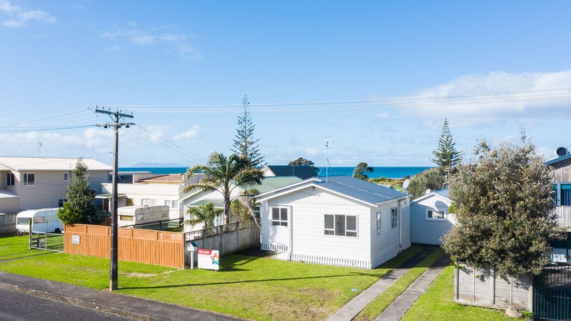 16 Wallnutt Avenue, Waihi Beach, Waihi Beach - Carousel 1