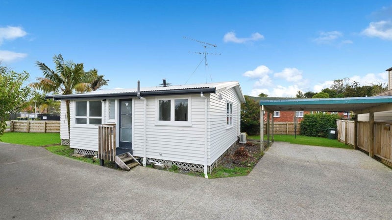 1/118 Nile Road, Milford, Auckland - Carousel 1