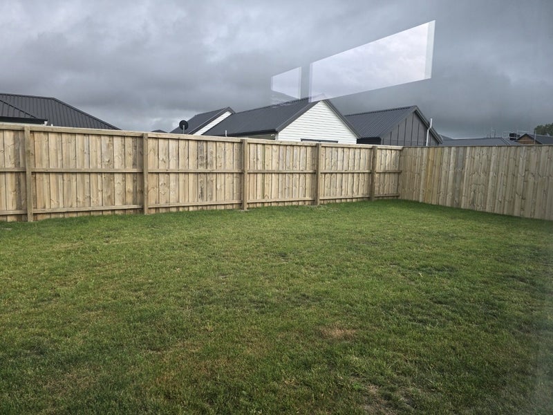 14 Timmins Street, ELGIN - Carousel 14