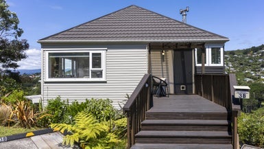 3B Chancellor Way, Crofton Downs, Wellington - Carousel 1