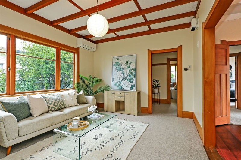 214 Lovedale Road, Saint Leonards, Hastings - Carousel 2