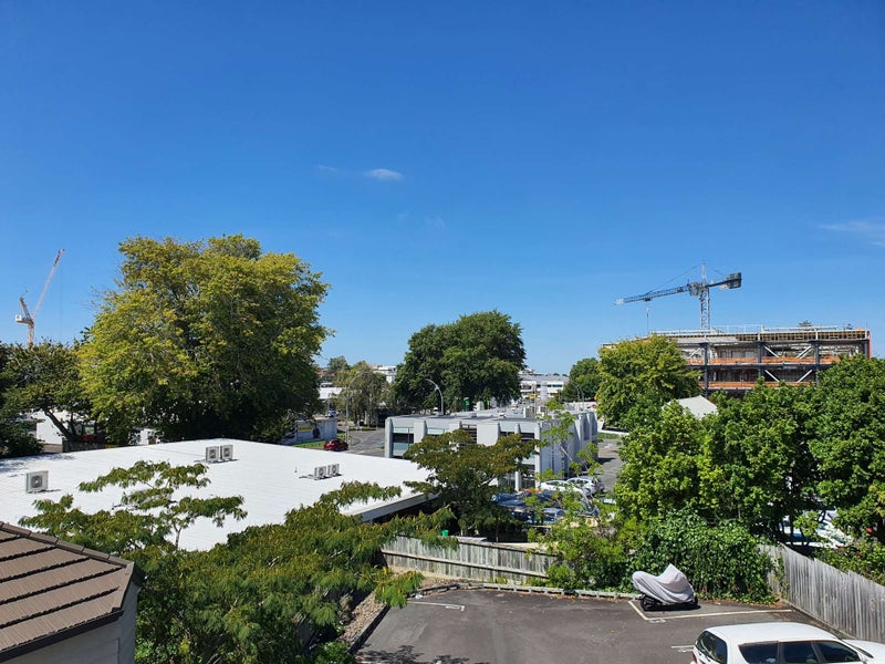 1/2 Hill Street, Hamilton Lake, Hamilton - Carousel 2