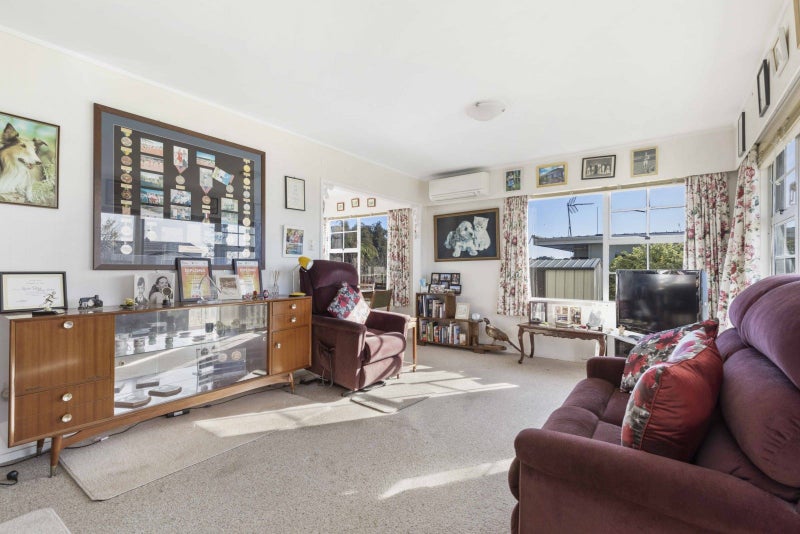 80 Tuhikaramea Road, Dinsdale, Hamilton - Carousel 2