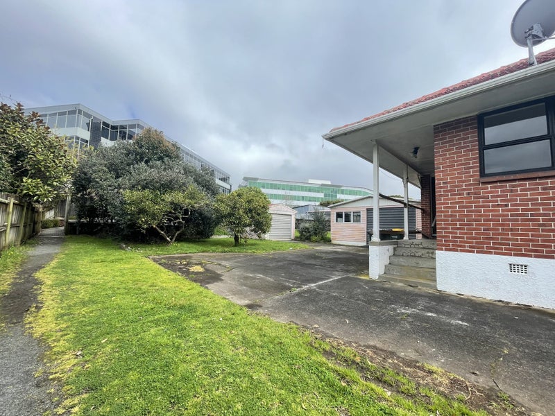 39 Main Highway, Ellerslie, Auckland - Carousel 2