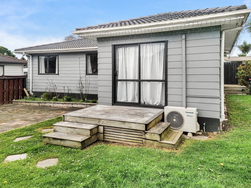 15 Arodella Crescent, Ranui, Auckland - Carousel 9