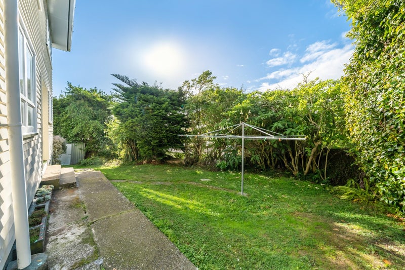 125 Sievers Grove, Cannons Creek, Porirua - Carousel 24