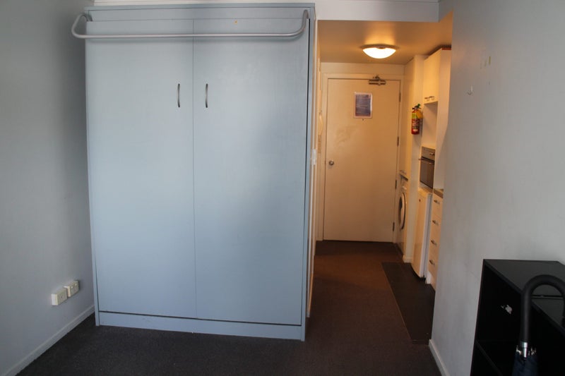 904/96 Symonds Street, Grafton, Auckland - Carousel 7