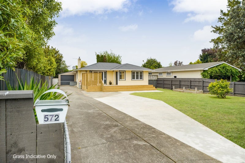 572 Pioneer Highway, Highbury, Palmerston North - Carousel 1