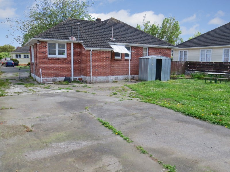 72 Rangiora Avenue, Roslyn, Palmerston North - Carousel 2