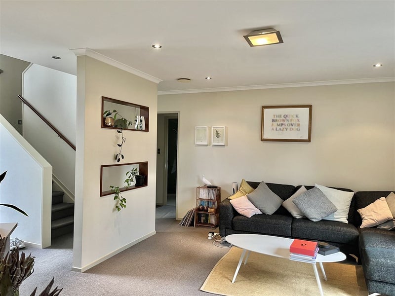 36D Godley Road, Green Bay, Auckland - Carousel 2