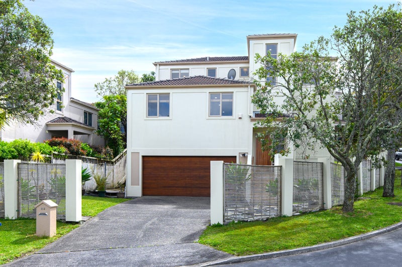 25 Belle Verde Drive, Sunnynook, Auckland - Carousel 1