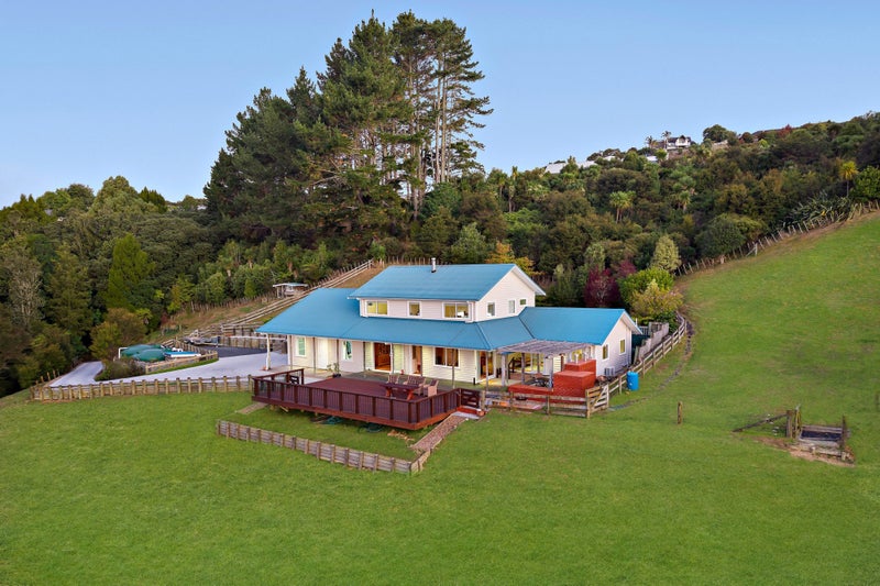 73 Judge Richardson Drive, Papakura - Carousel 2