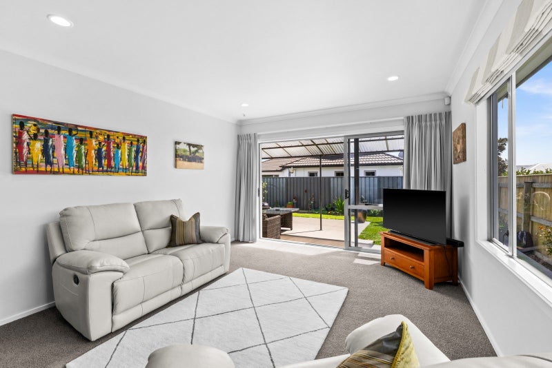 79 Russell Robertson Drive, Havelock North, Havelock North - Carousel 2