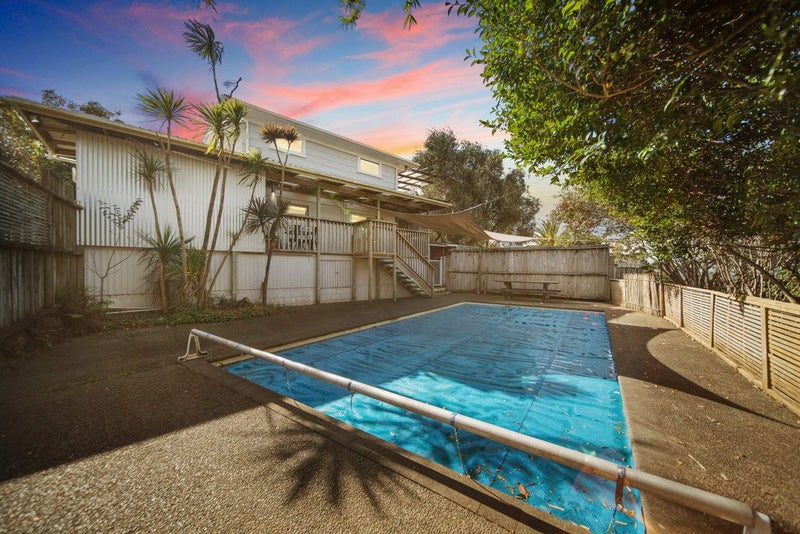 34 Cyclarama Crescent, Massey, Auckland - Carousel 18