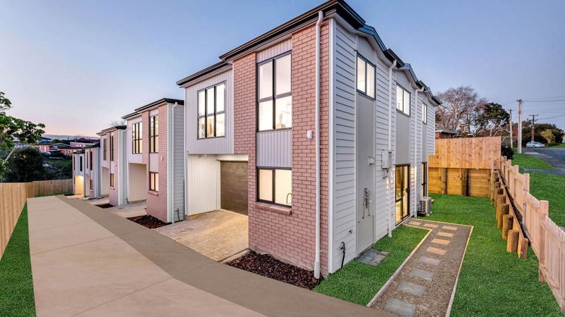 37A O'Halloran Road, Howick, Auckland - Carousel 1