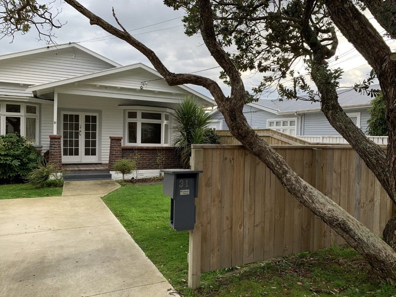 31 Trafalgar Street, Waiwhetu, Lower Hutt - Carousel 1