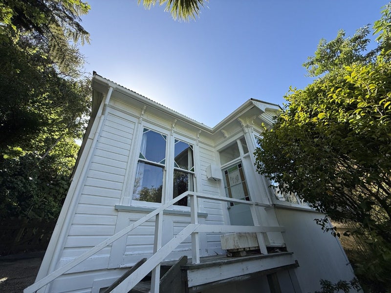 50 Norway Street, Aro Valley, Wellington - Carousel 1