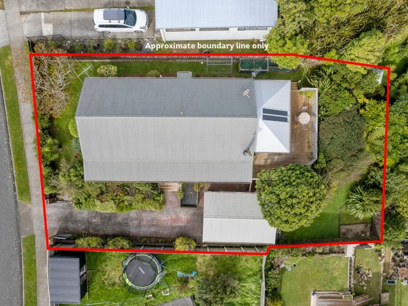 47 Mossburn Grove, Kelson, Lower Hutt - Carousel 26