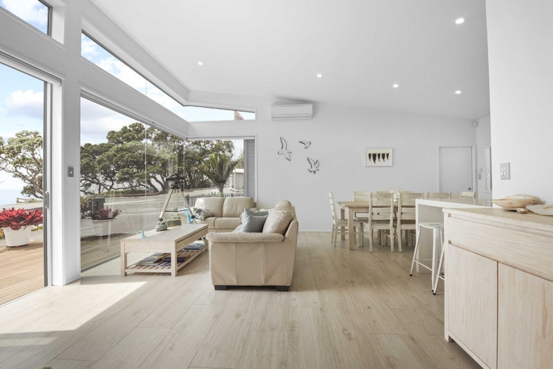 870 Whangaparaoa Road, Manly, Whangaparaoa - Carousel 2