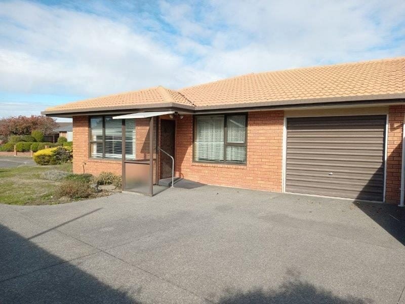 1/15 Thornhill Place, Sockburn, Christchurch - Carousel 2