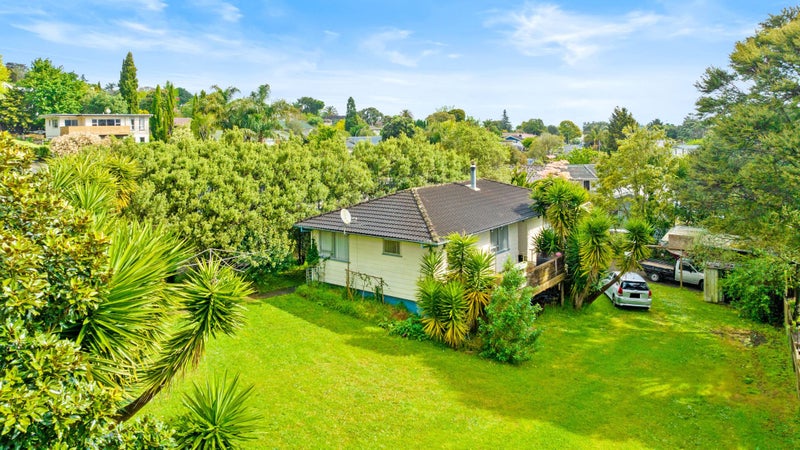 42 Mack Place, Red Hill, Papakura - Carousel 1