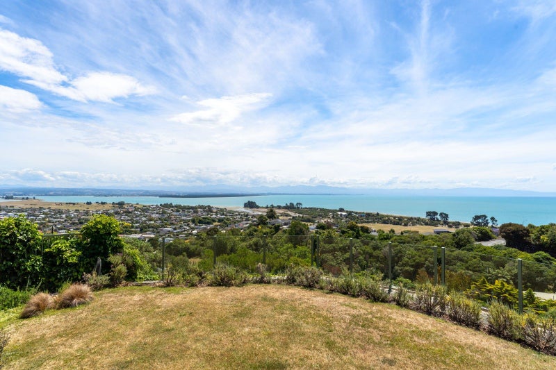 21 Orakei Street, Tahunanui, Nelson - Carousel 2
