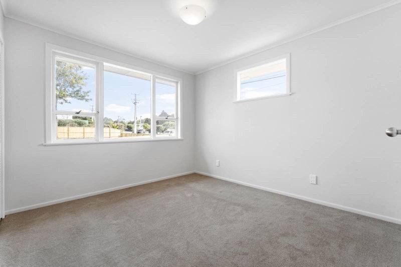 65 Woodside Road, Massey, Auckland - Carousel 14