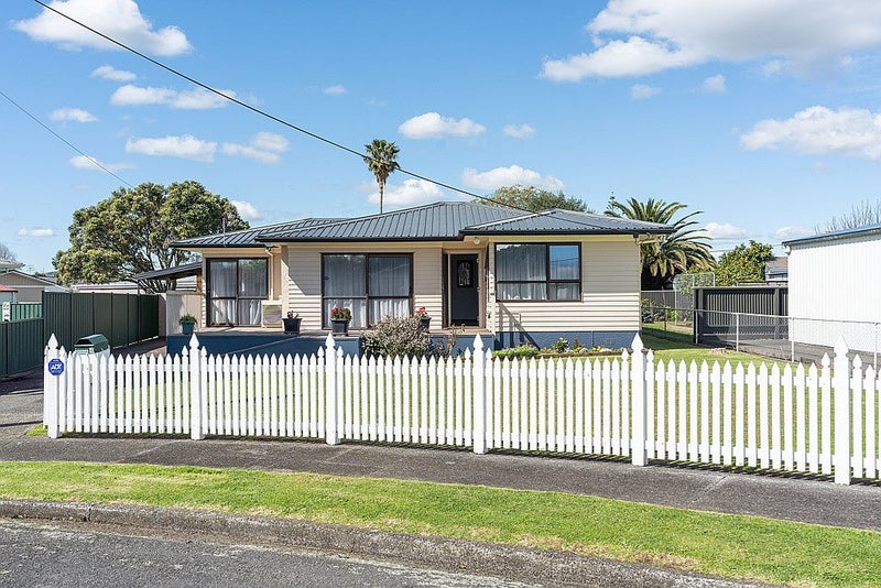 4 Maryland Place, Tikipunga, Whangarei - Carousel 1