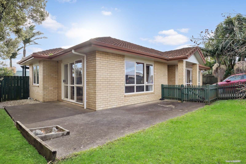 41 Pukaki Road, Mangere, Auckland - Carousel 1