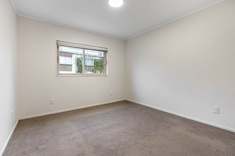 3/143 Birkdale Road, Birkdale, Auckland - Carousel 11