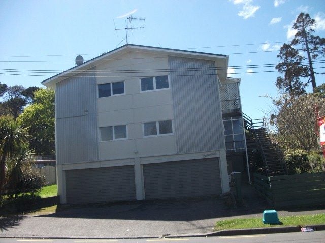 7 Bridge Street, Melling, Lower Hutt - Carousel 1