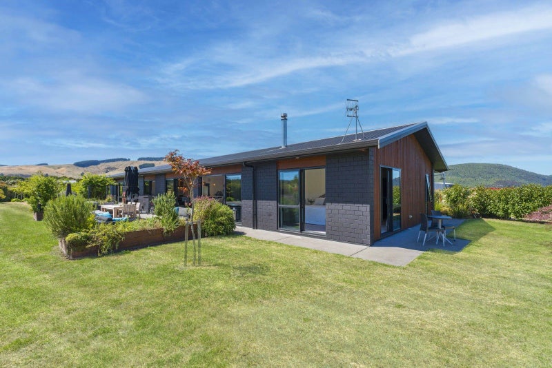 4 Kanuka Grove, Taupo - Carousel 34