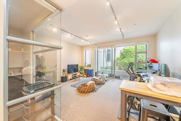 104/80 Riddiford Street, Newtown, Wellington - Carousel 1