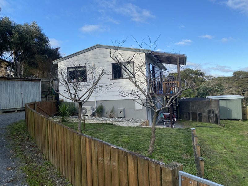 30 Springtime Crescent, Stanmore Bay, Whangaparaoa - Carousel 1