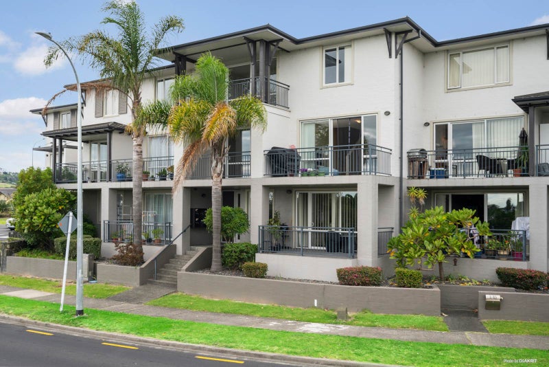 3/47 Haven Drive, East Tamaki, Auckland - Carousel 1