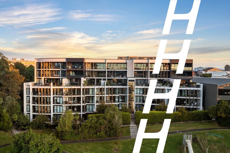 413/8 Kingsland Terrace, Kingsland, Auckland - Carousel 1