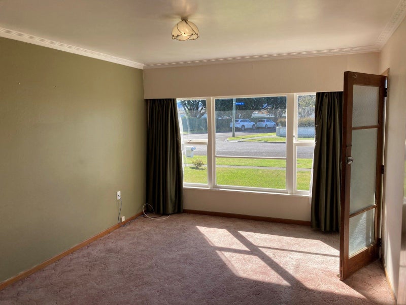 2/48 Waitangi Street, Gisborne, Gisborne - Carousel 2